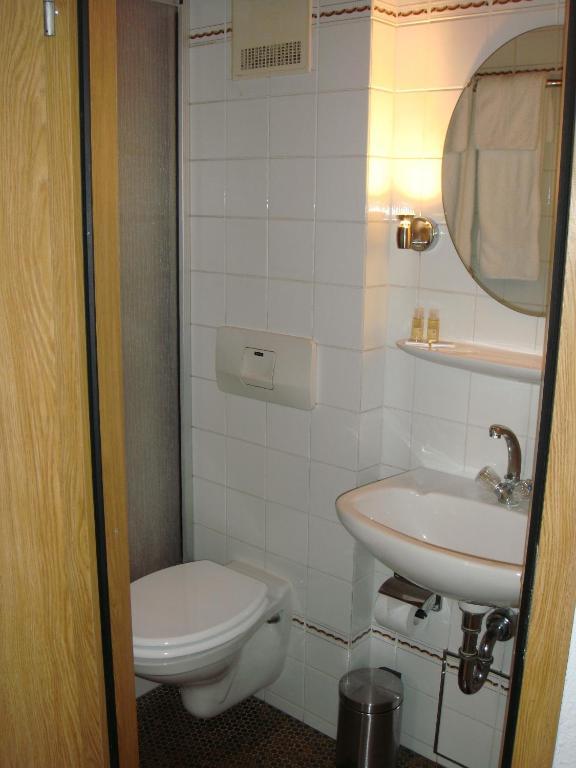 Hotel Smart-Inn Erlangen Ruang foto